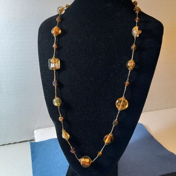 Vintage Glass beaded necklace - Picture 1 of 6